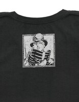 「DEADMAN'S QUESTIONS（KILL・A SKULL）」(C)LUCKY LAND COMMUNICATIONS / SHUEISHA