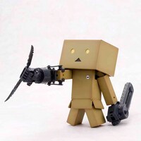 「M.S.G」シリーズの武器を装備した状態の「ダンボー」プラモデル。※実際の商品には「M.S.G」シリーズは付属しません。(c)KIYOHIKO AZUMA/YOTUBA SUTAZIO