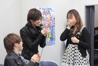 メンバーの甘いセリフに照れ笑いを隠せない種村。