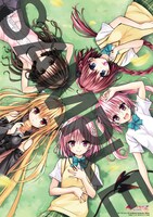 「To LOVEる -とらぶる- ダークネス」1巻から4巻のうち2冊を購入するともらえるポスター。