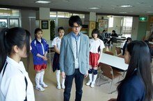 映画「鈴木先生」のワンシーン。(C)武富健治/双葉社 (C)映画「鈴木先生」製作委員会