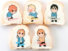 繁昌なんでも本舗にて販売される「君と僕。セット」。価格は650円。(C)堀田きいち/スクウェアエニックス・「君と僕。」製作委員会