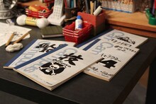 再現された尾田栄一郎の机。