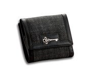 「名探偵コナン プレミアムコレクション 2012 ディテクティブ・ウォレット」(C)青山剛昌/小学館・読売テレビ・TMS 1996