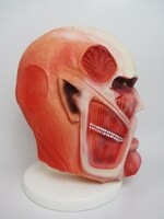 「進撃の巨人 超大型巨人マスク」(C)諫山創／講談社