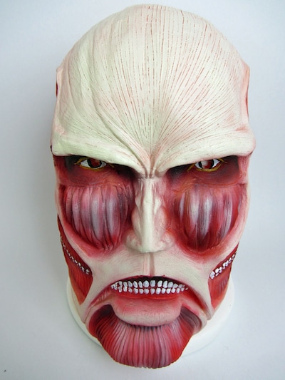 「進撃の巨人 超大型巨人マスク」価格は5775円。(C)諫山創／講談社