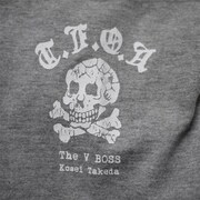 「KOSEI TAKEDA（五代目武装戦線頭 武田好誠）クローズ＆WORST」Tシャツのグレー。