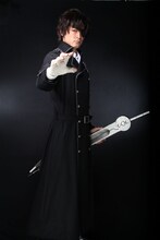 イゴール・ネイガウス（中原裕也） (C)加藤和恵／集英社・LIVE ACT「青の祓魔師」製作委員会