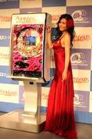 「CRベルサイユのばら 薔薇の運命」PRイベントに出演した杉本彩。