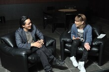 北条司（左）と小室哲哉（右）。