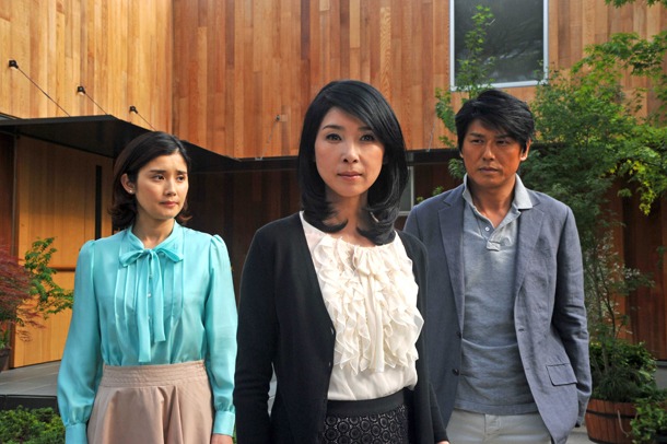 ドラマ「黄昏流星群～星降るホテル～」のビジュアル。