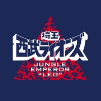 コラボTシャツの左袖に入れられているオリジナルロゴマーク。 (C)SEIBU LIONS (C)TEZUKA PRODUCTIONS