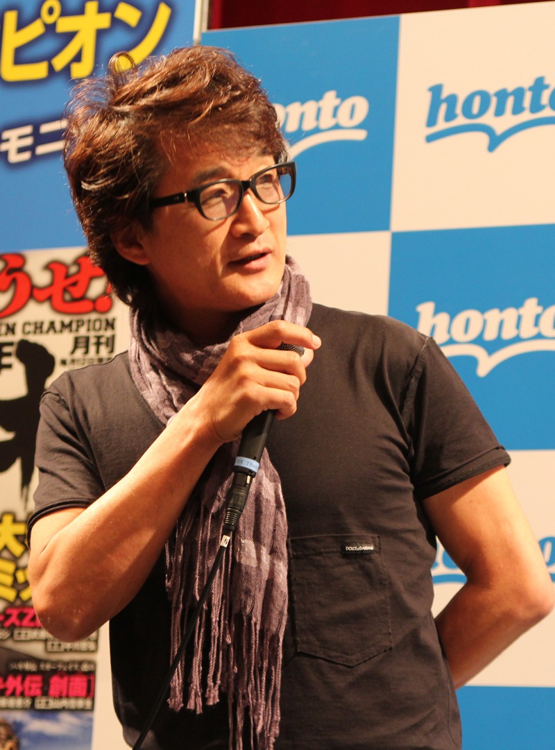 板垣恵介