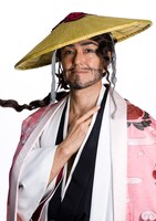 京楽春水（石坂勇）(C)久保帯人／集英社 (C) RMBLEACH REprise製作委員会