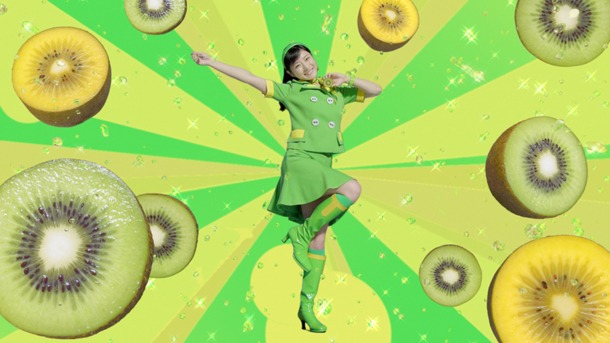 石原さとみ出演による、TVCM版「キウイーハニー」。