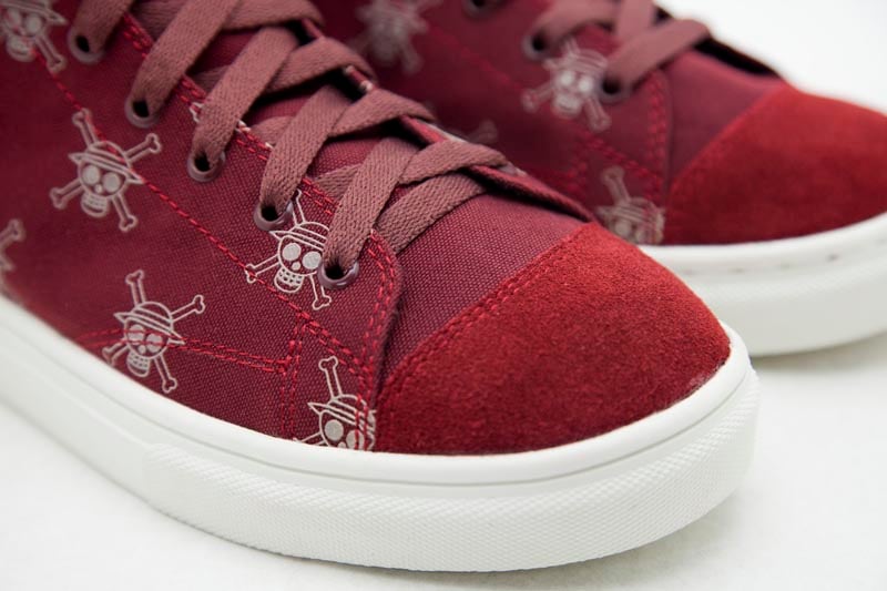 ワンパンマン UBIQ コラボ スニーカー ワンパンマン UBIQ コラボ スニーカー ワンパンマン」とフットウェア