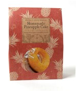 テイクアウトコーナー内のギフトコーナーで購入できる「ホームメイド パイナップルケーキ」。