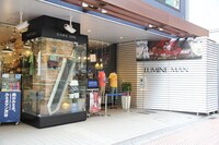 ルミネマン渋谷店での展示の様子。