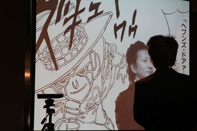 ヘブンズ・ドアを出してみせた荒木飛呂彦。