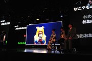 フランスからももクロが生中継で参加。百田夏菜子はセーラームーンに扮した。