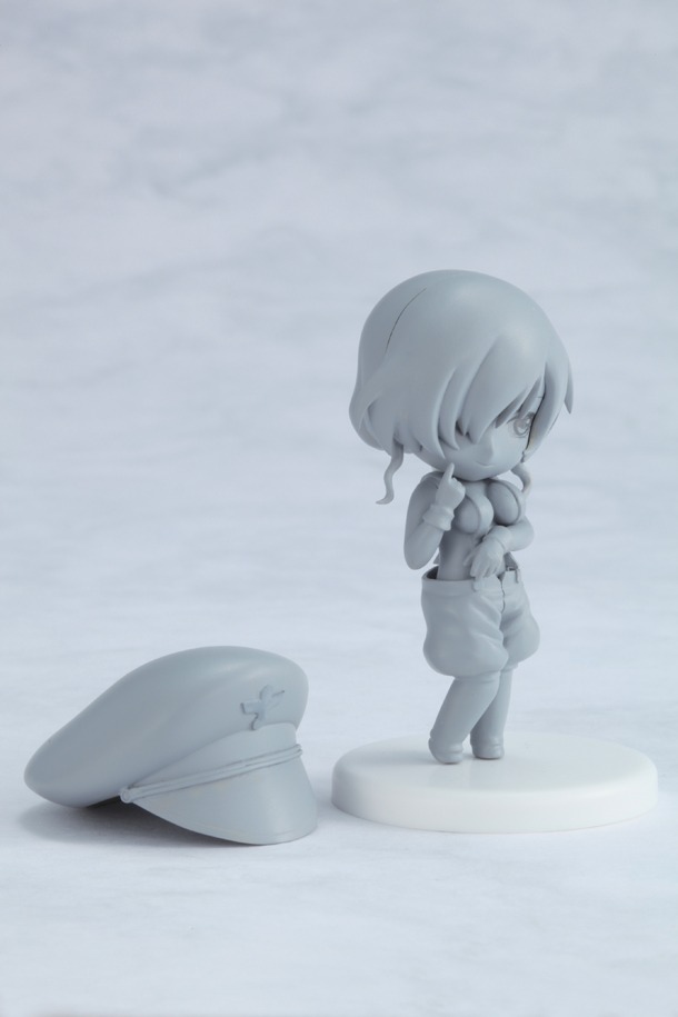 「爆れつハンター」ショコラ・ミスの原型。※監修中につき実際の商品とは異なります (C)あかほりさとる／臣士れい／アスキー・メディアワークス／爆れつ委員会／テレビ東京／創通