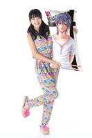 「小さい秋」は9800円。