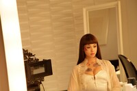 映画「ヘルタースケルター」撮影中のカット。(C)2012映画『ヘルタースケルター』製作委員会