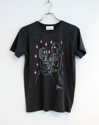 「LOVE TEE」のブラック。
