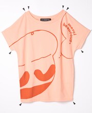 Tシャツ「しんちゃんティー」。価格は5250円。(C)臼井儀人／双葉社
