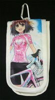 「南鎌倉高校女子自転車部 モバイルポーチ」価格は2000円。