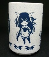 「Princess Lucia 湯のみ」価格は1000円。