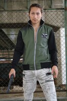 「バイオハザード」オリジナルジャージのクリスVer.。(c)CAPCOM CO., LTD. ALL RIGHTS RESERVED.