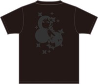 Tシャツ「忍★少女」の背面。忍者というコンセプトにあわせて、わざとイラストが見えづらいプリントになっている。