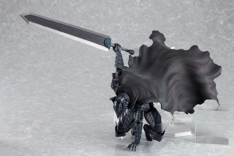 「ベルセルク」37巻限定版に付属するフィギュア「ガッツ狂戦士の甲冑ver.」。