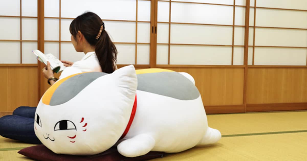 史上最大！「夏目」ニャンコ先生の巨大ぬいぐるみ発売 - コミックナタリー
