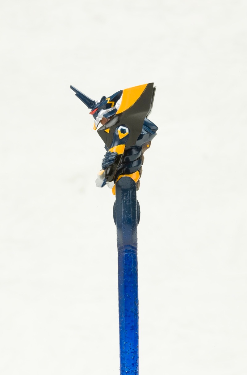 「エヴァンゲリオンチョップスティック Mark.06」（c）カラー