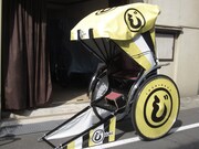 「じょしらく」人力車の手寅バージョン。(C)久米田康治・ヤス・講談社／女子落語協会