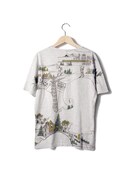 新作のTシャツ「MORIOH TOWN」。価格は6000円。(C)LUCKY LAND COMMUNICATIONS / 集英社
