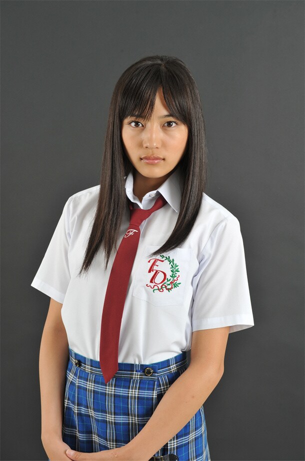 七瀬美雪を演じる川口春奈。