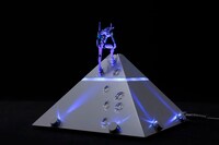 「ヱヴァンゲリヲンネルフ本部加湿器」（c）カラー