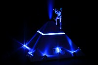 「ヱヴァンゲリヲンネルフ本部加湿器」（c）カラー