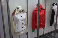 コミック百合姫で誌上販売されるパーカー。