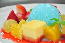 「『アラ・アリ・モル』デザートプレート」(C)大高忍／小学館・マギ製作委員会・MBS