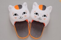 「ニャンコ先生ラグ＆スリッパ」のスリッパ。