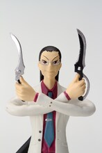 月刊アフタヌーン2013年1月号に付属する、零崎双識のベンダブルフィギュア。(C)西尾維新・シオミヤイルカ／講談社