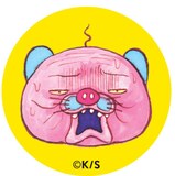 抽選でプレゼントされる缶バッジ（猫のホストクラブ）のイメージ。(C)黄島点心・竹書房・集英社