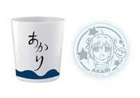 H賞「コースター付プラカップ」のうち1種。 (C)なもり/一迅社・七森中ごらく部