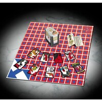 「ジョジョの奇妙な花闘～黄金の札～」。プレイマットはミスタの帽子をモチーフとしている。 (C)LUCKYLAND COMMUNICATIONS／集英社