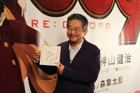 ジョーのイラストを披露する永井豪。