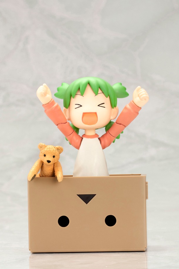 プラモデル「小岩井よつば」 ※ダンボーは別売り。(C)KIYOHIKO AZUMA/YOTUBA SUTAZIO